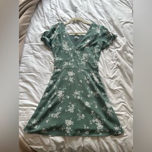 Abercrombie and Fitch mini floral green dress xs